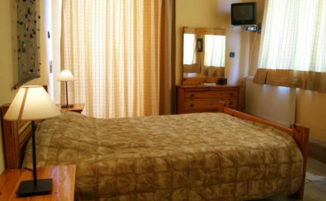 Angela'S House Hotel Монемвазия Экстерьер фото